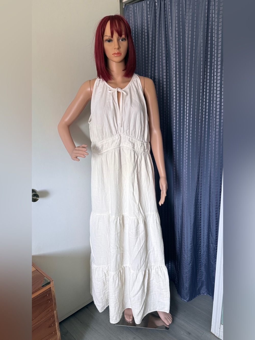 Old Navy XL Tall Ivory 100% Cotton Tiered Maxi Dress Boho Sleeveless Tie Neck